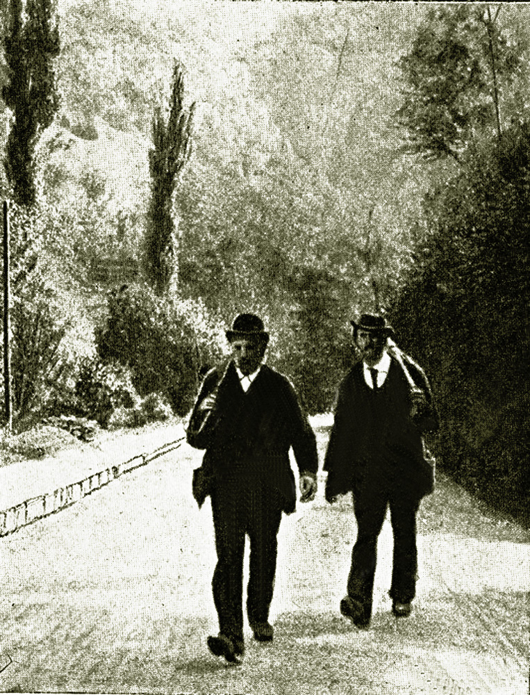 Colporteurs ou porte-balles dans une vallée de l'Oisans (vers 1900).